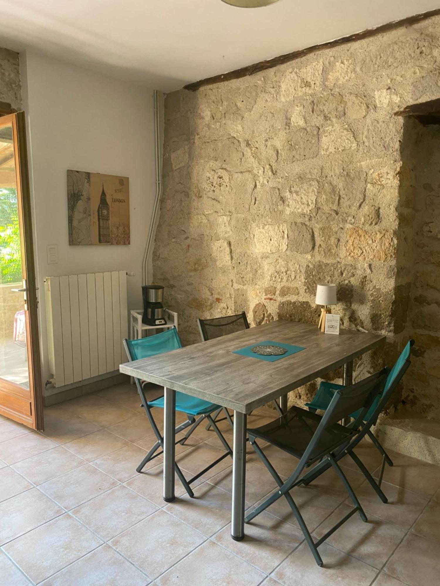Chez Sophie -Chambres D'Hotes, Gite Et Gite Equestre Clermont-Dessous 외부 사진